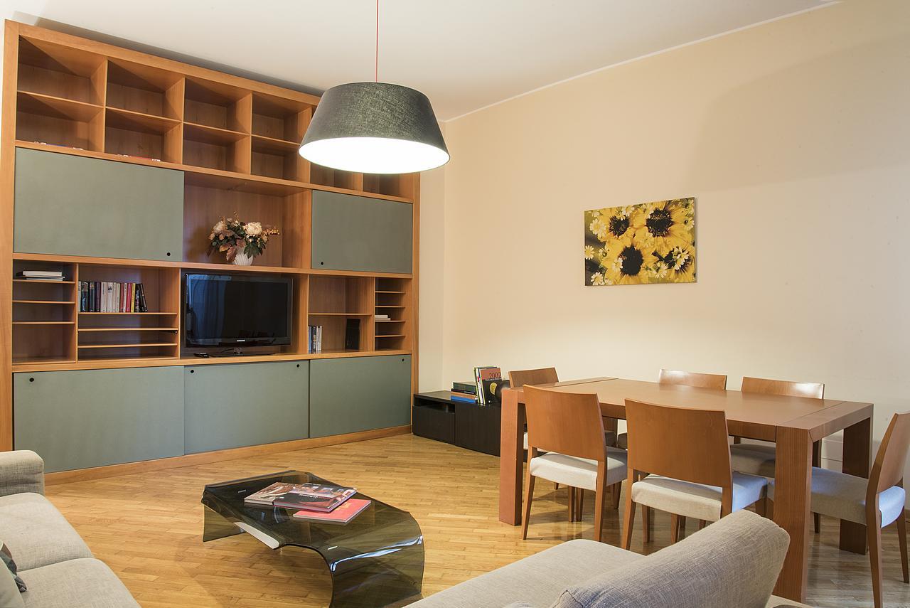 Easyhomes - San Babila Corridoni Milan Bagian luar foto